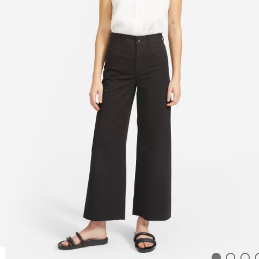 Everlane The Lightweight Wide-Leg Crop Chino